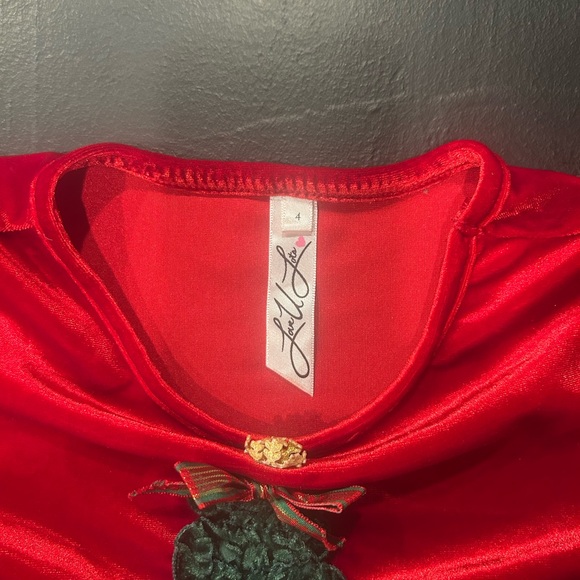 Girl’s Size 4 Stretchy Red Velvet Christmas Tree Shirt & Pants. - Picture 6 of 9